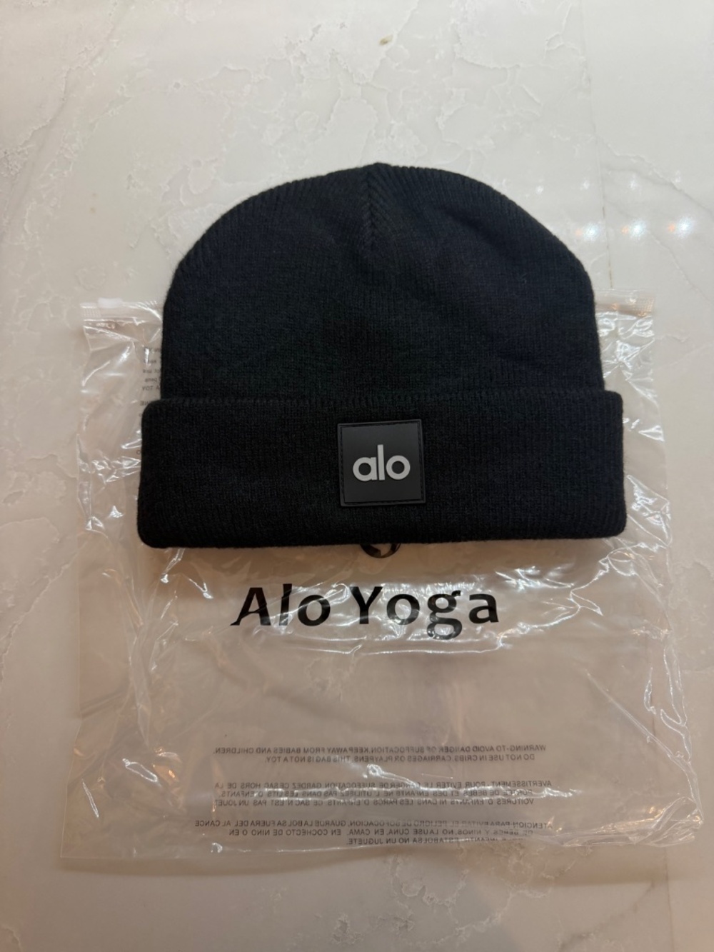 ALO Beanie Black